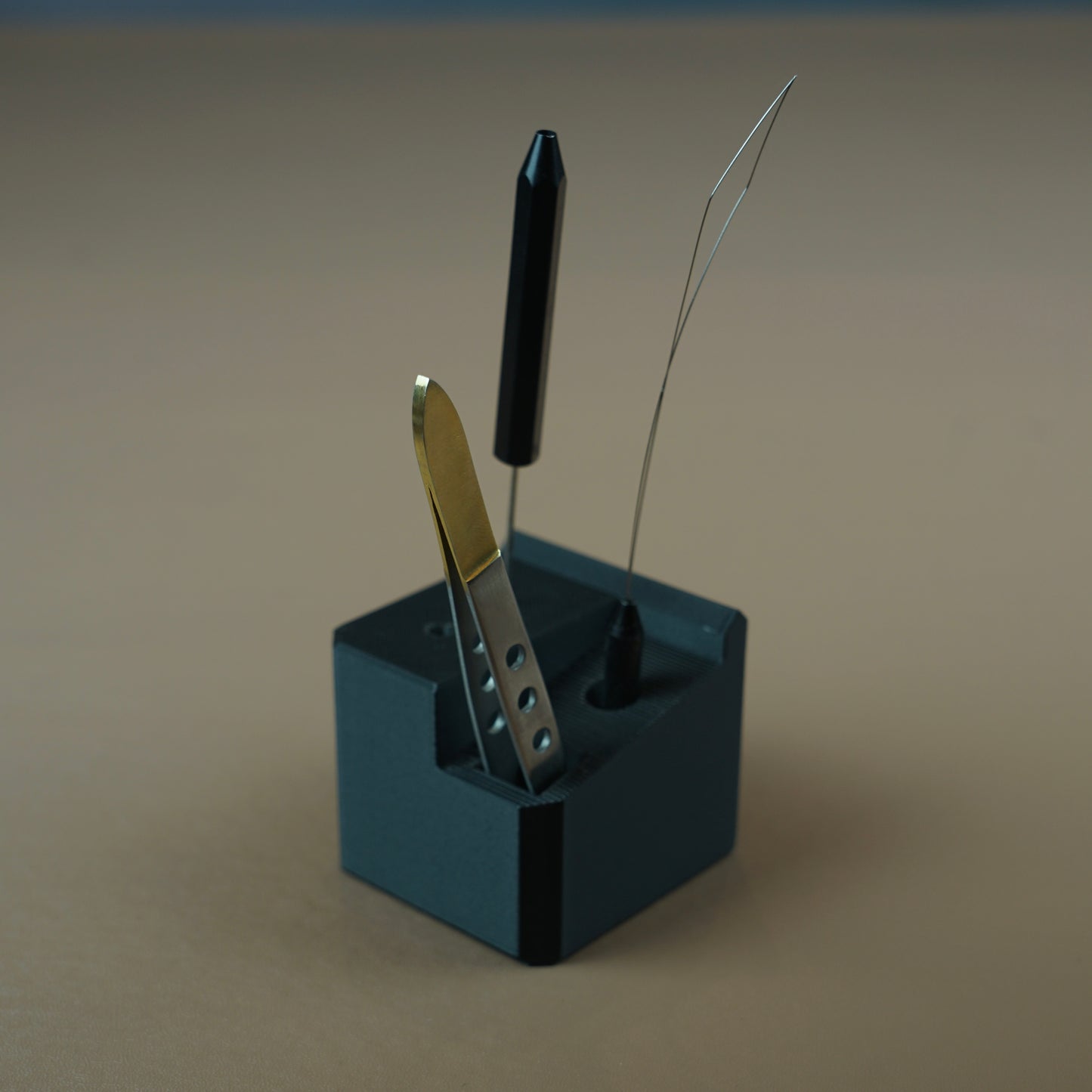 Tweezer and Bobkin Insert
